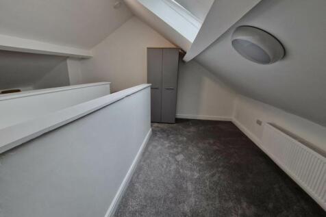 Bedroom five (5)
