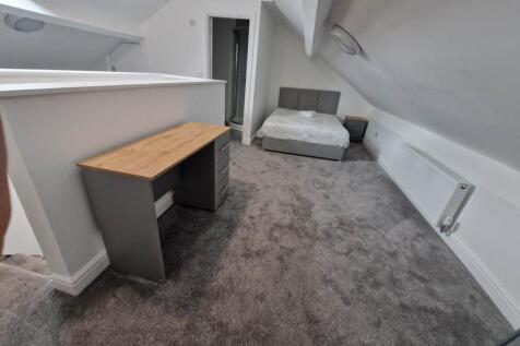Bedroom five (3)