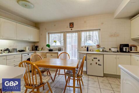 Kitchen / Breafast Room