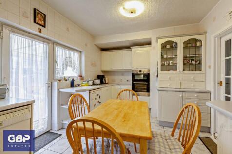 Kitchen / Breafast Room