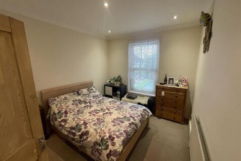 FFF BEDROOM 1