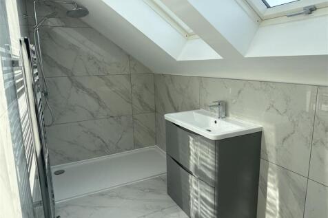 Bedroom One En-Suite
