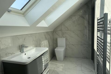 Bedroom One En-Suite