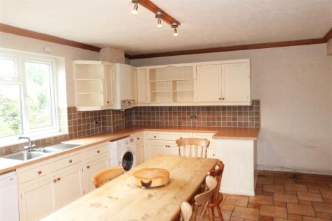 LIVING DINING KITCHEN