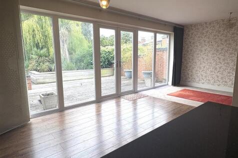 DINING AREA FROM KITCHEN