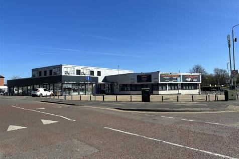 Showroom Outside