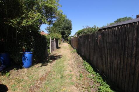 ACCESS TO GARAGE &amp; PARKING
