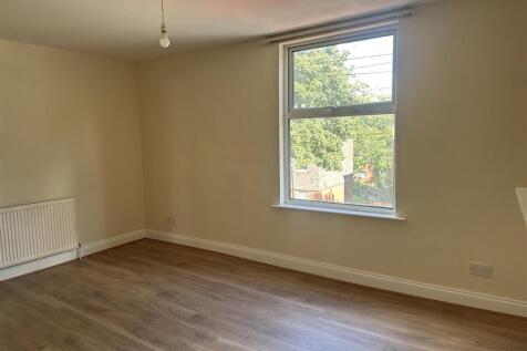Lounge &amp; Bedroom