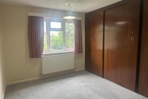 Rear Bedroom