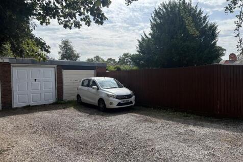2 Garages &amp; Parking