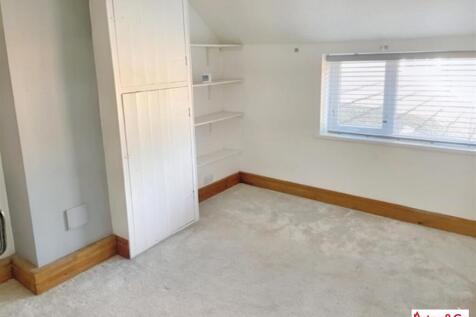 Rear Bedroom