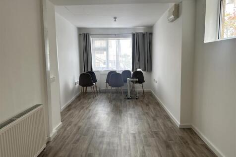 Second Lounge
