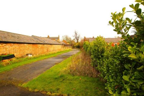 ADDITIONAL SIDE GARDEN