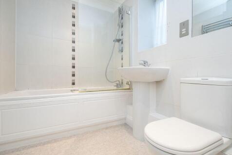 bathroom_newsize.jpg