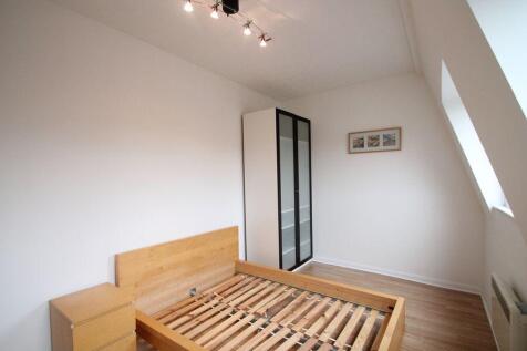 bed 2_newsize.JPG