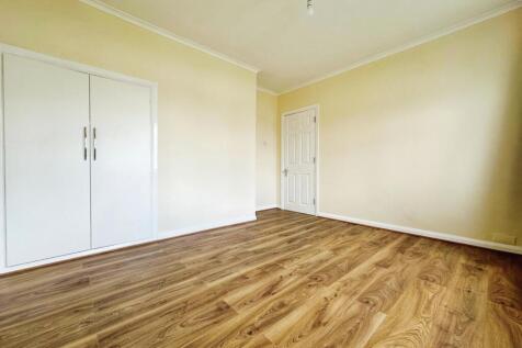 fa9c3287-bedroom 202