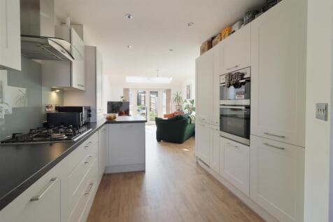 Open Plan Kitchen Living
