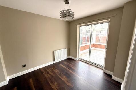 Dining Room.jpg