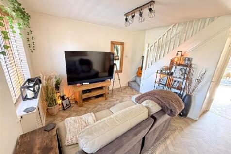 Living Room.jpg