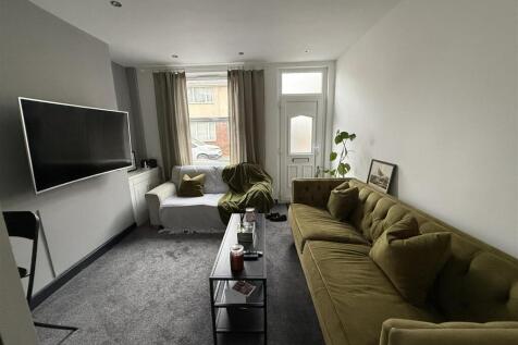 living room.jpg