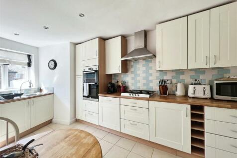 Burbury Close 20.JPG