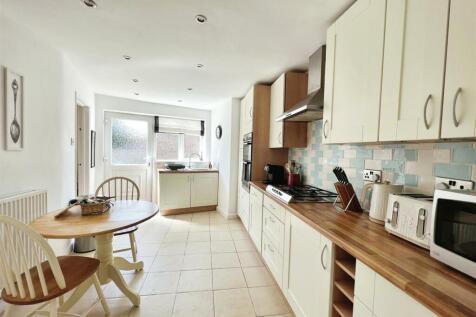 Burbury Close 25.JPG