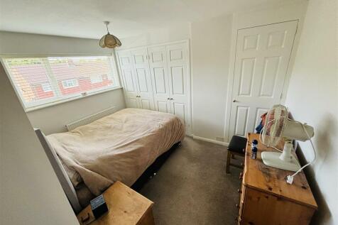 BedroomTwoLC.jpg