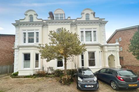 2b11a915-Dormer 202.jpeg