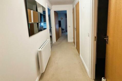 Hallway OH.jpg