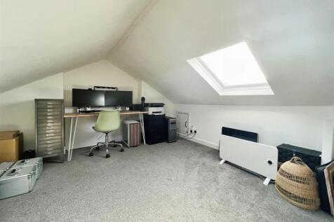 89e23538-Plymouth 20Place 20Loft.jpeg