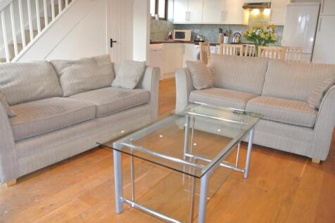 Living area.JPG