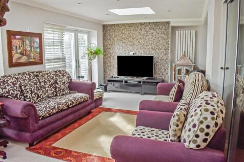 Second Lounge