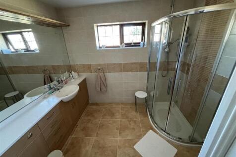 En-Suite.jpg