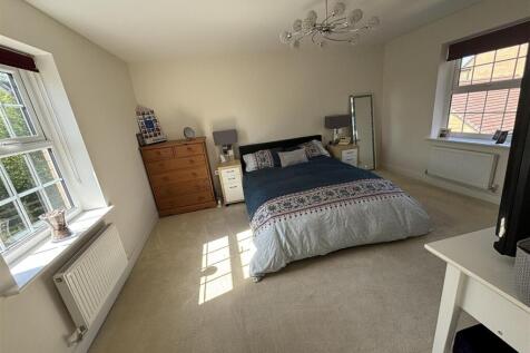 Bedroom One.jpg