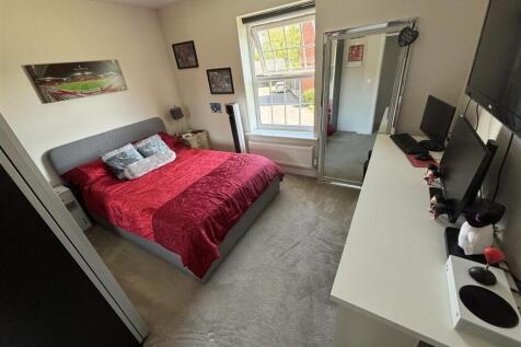 Bedroom 2.jpg