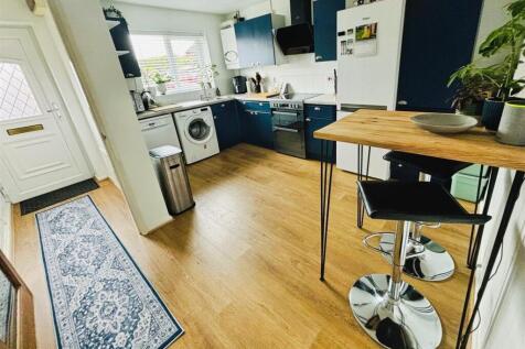Kitchen .jpg