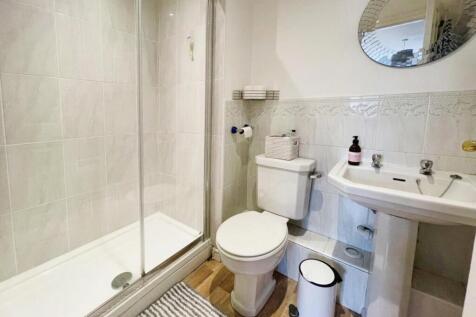 Ensuite.jpg