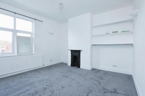 BEDROOM NO.1