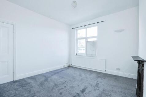 BEDROOM NO.1