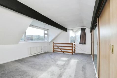BEDROOM NO.4