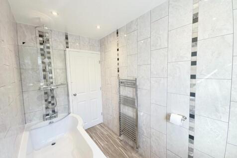 bathroom.jpeg