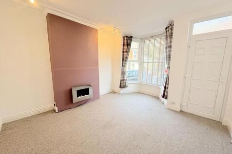living room 1.jpeg