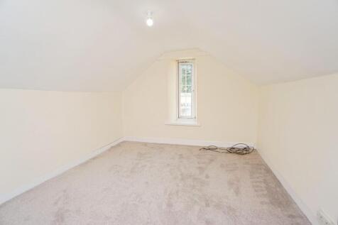 OCCASIONAL ROOM 1
