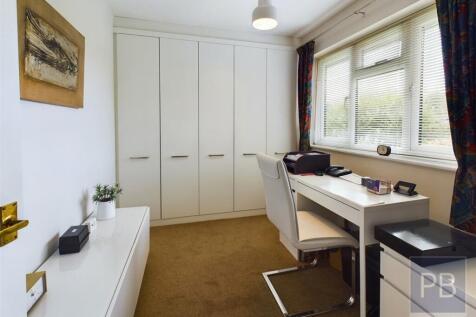 Office/Bedroom 4