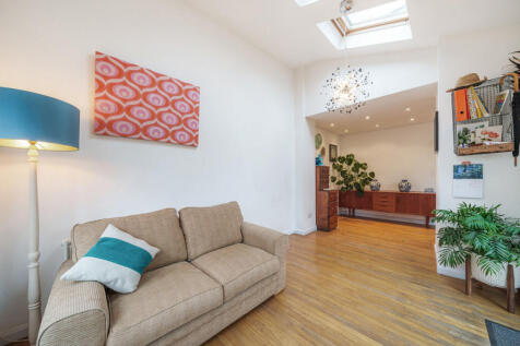 Dining/Family Room