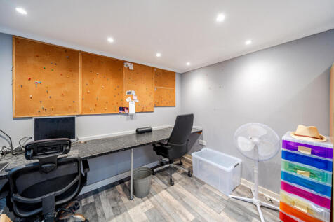 Garden Office