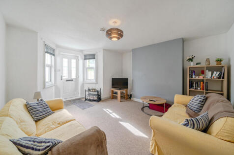 L/G Sitting Room