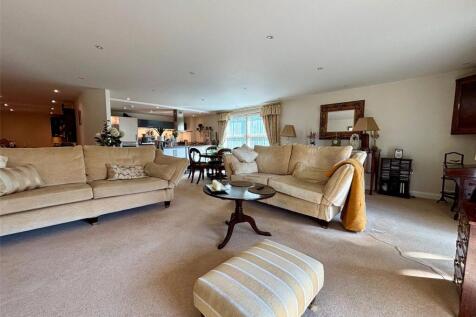Living Dining Room