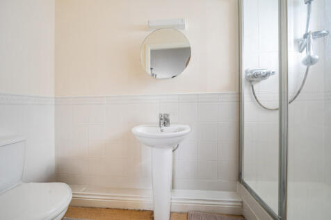 En-Suite Shower