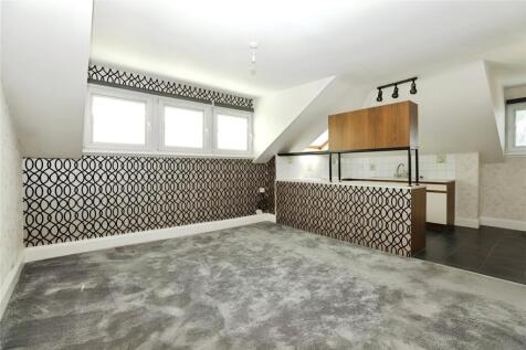 Living Room/Kitchen